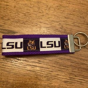 LSU Tigers keychain fan gear NWT key fob Louisiana